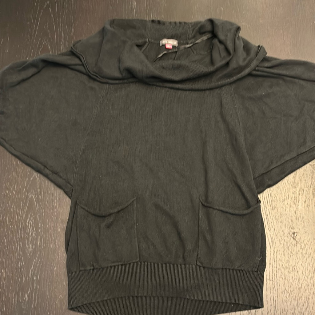 Vince Camuto Short Sleeve Sweater